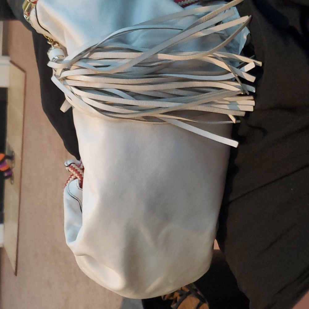 Bag - Picture 2 of 5